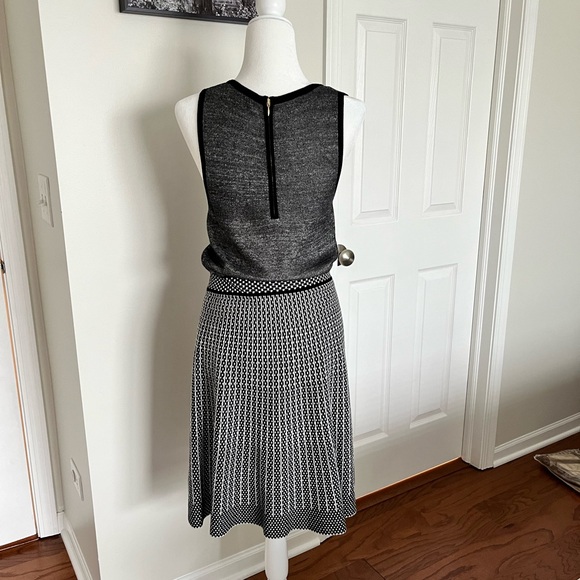 Geometric Sweater Dress - Picture 2 of 6